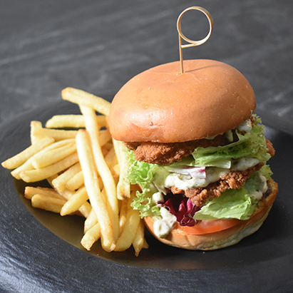 Crispy Chicken Burger with Fries| jules